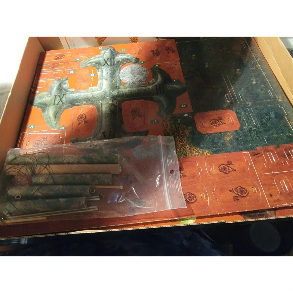 Vintage MEDIEVAL CLOCK  Kit Build Your Own Working Clock‎ Wrebbit 1997 NEW OB